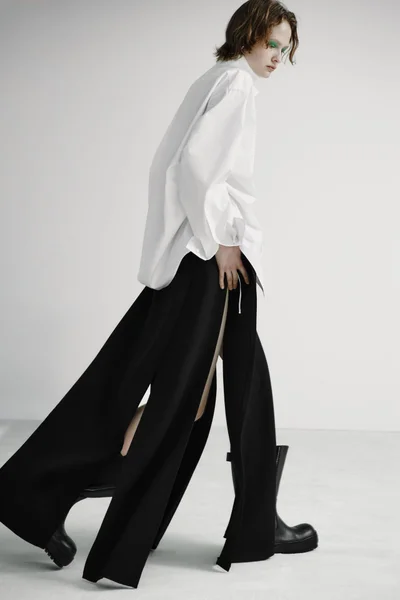 Look 4